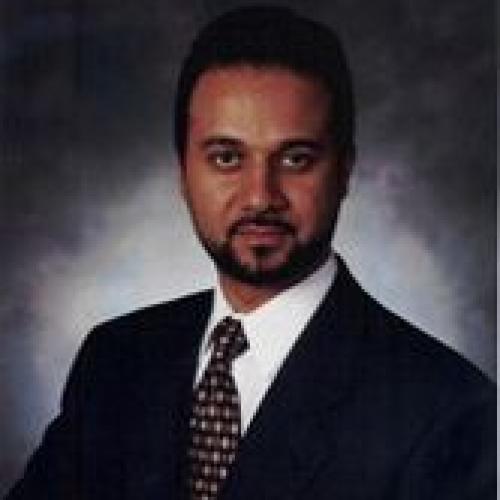 Dr. Ripuduman Beniwal Headshot